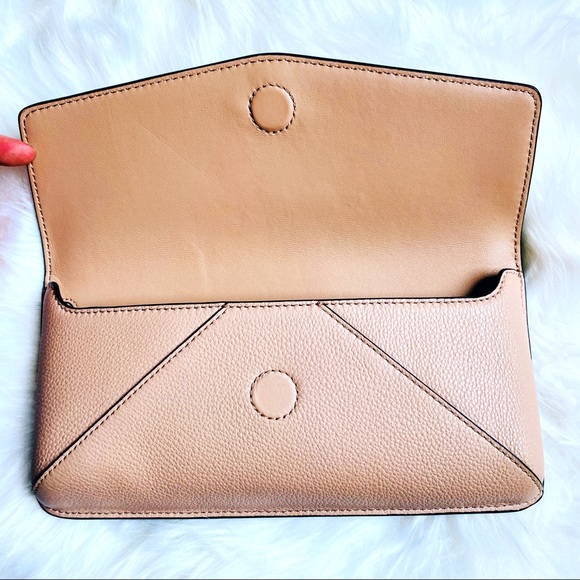 Tory Burch Sand Kira Envelope Clutch - Picture 5 of 7
